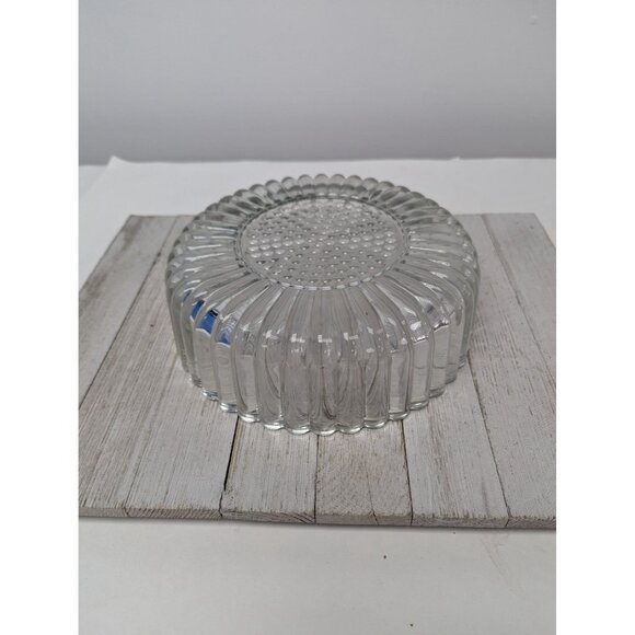 Vintage Jeanette Glass Berry Server Bowl Clear - Picture 4 of 5
